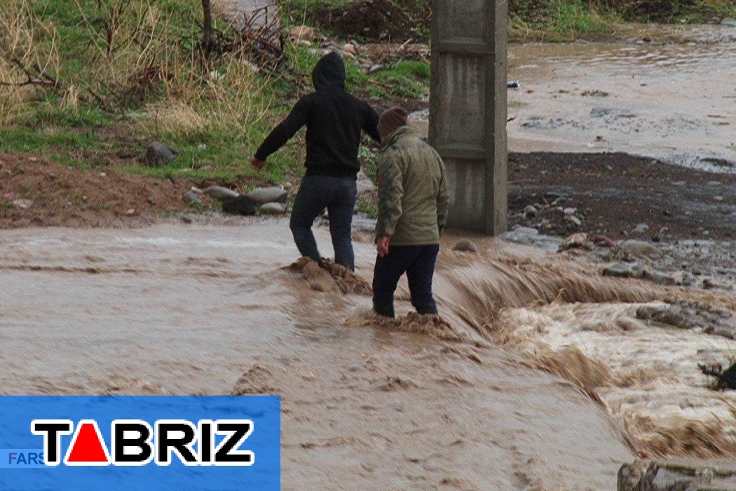 جاری شدن سیل در مراغه